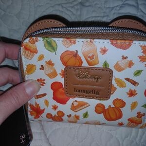 Disney Loungefly Autumn Pumpkin Wallet